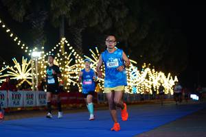 BIB: 100, 42607
                            <button type="button" onclick="openModal(19620300)" class="btn btn-primary btn-sm float-right btn-popup" data-toggle="modal" data-target=".modal-high-quality">
                        <i class="fas fa-shopping-cart"></i> Add to Cart
                    </button>
                                            <button type="button" onclick="isThisMe(19620300, true)" class="btn btn-success btn-sm float-right btn-popup btn-isme hidden" data-toggle="tooltip" data-placement="bottom" title="นี่คือรูปของคุณใช่ไหม คลิกที่นี่เพื่อเอาเข้าอัลบั้ม">
                        <i class="fas fa-plus"></i> Add to album
                    </button>
                    <button type="button" onclick="isThisMe(19620300, false)" class="btn btn-warning btn-sm float-right btn-popup btn-isnotme hidden">
                        <i class="fas fa-ban"></i> Remove from album
                    </button>
